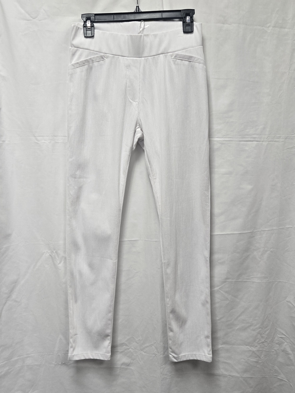 Coco + Carmen White Skinny Pants